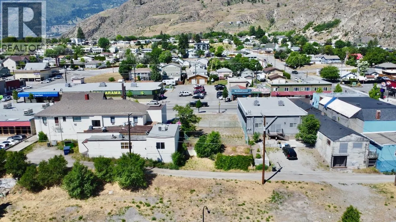 6363 & 6365 Main Street