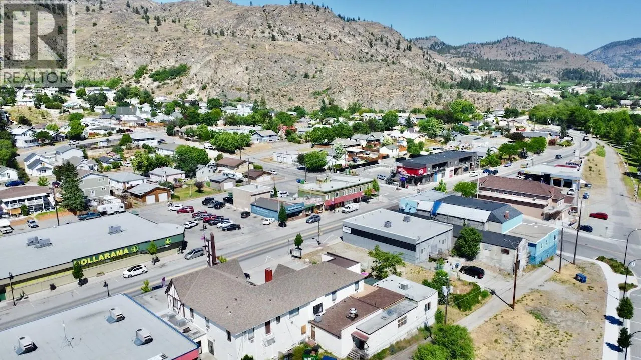 6363 & 6365 Main Street