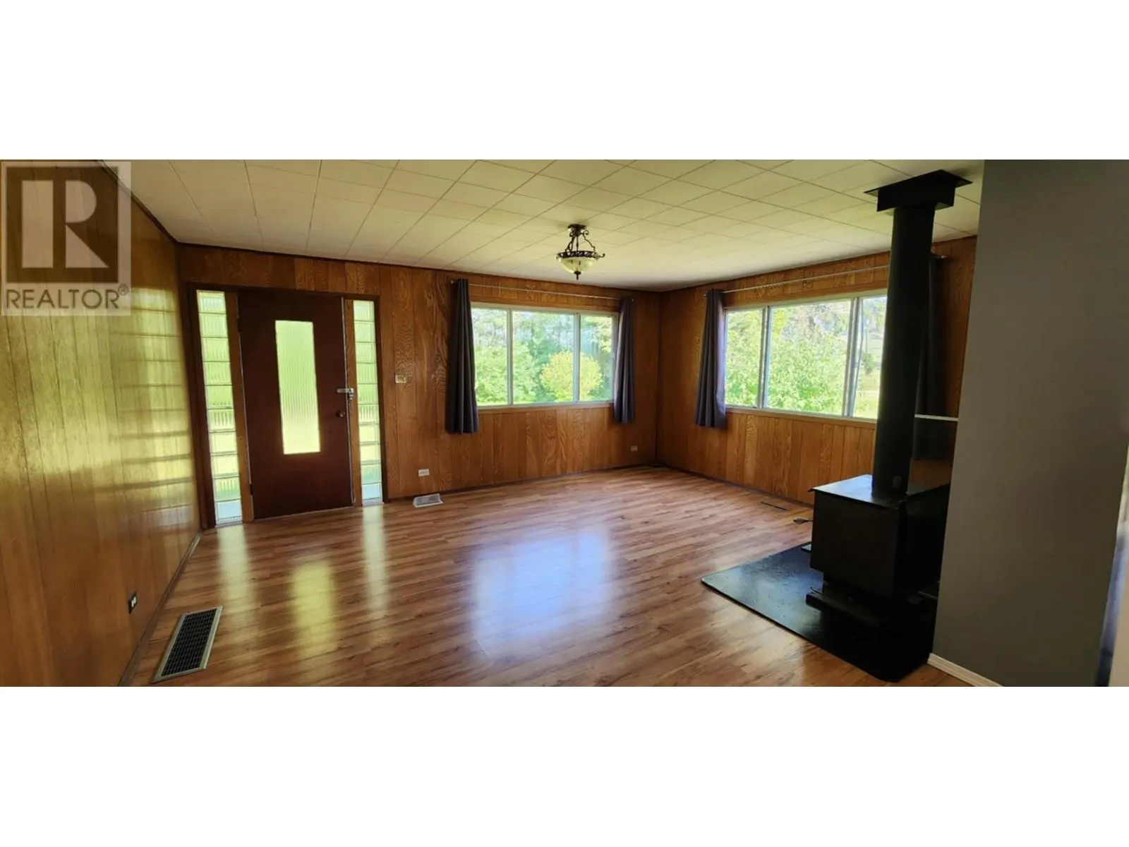 177 Creighton Valley Road