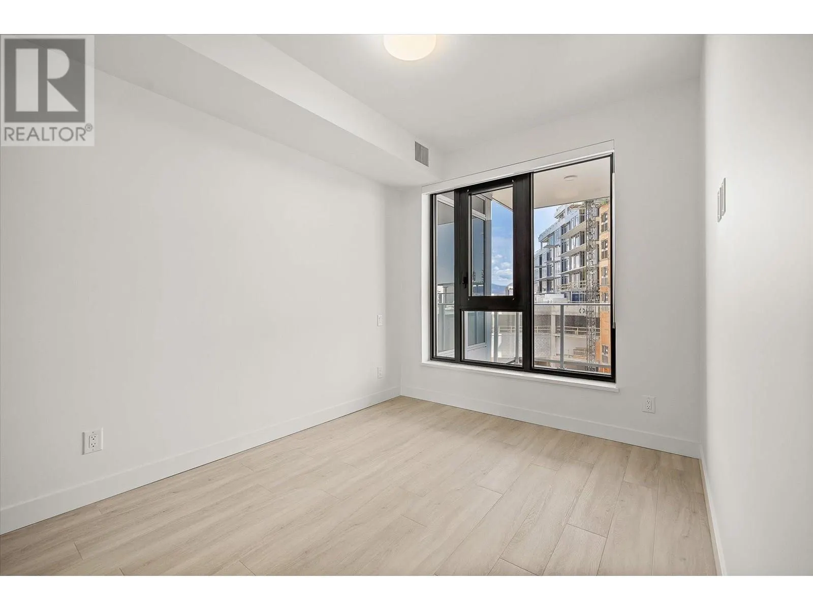 3699 Capozzi Road Unit# 512