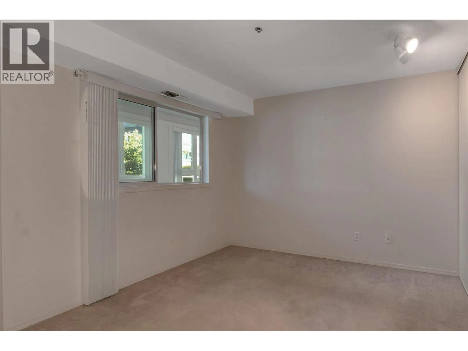 1045 Sutherland Avenue Unit# 112