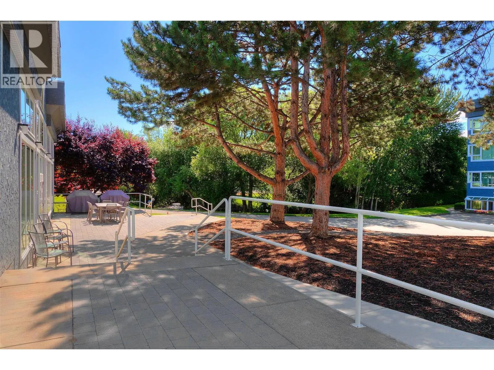 1045 Sutherland Avenue Unit# 112