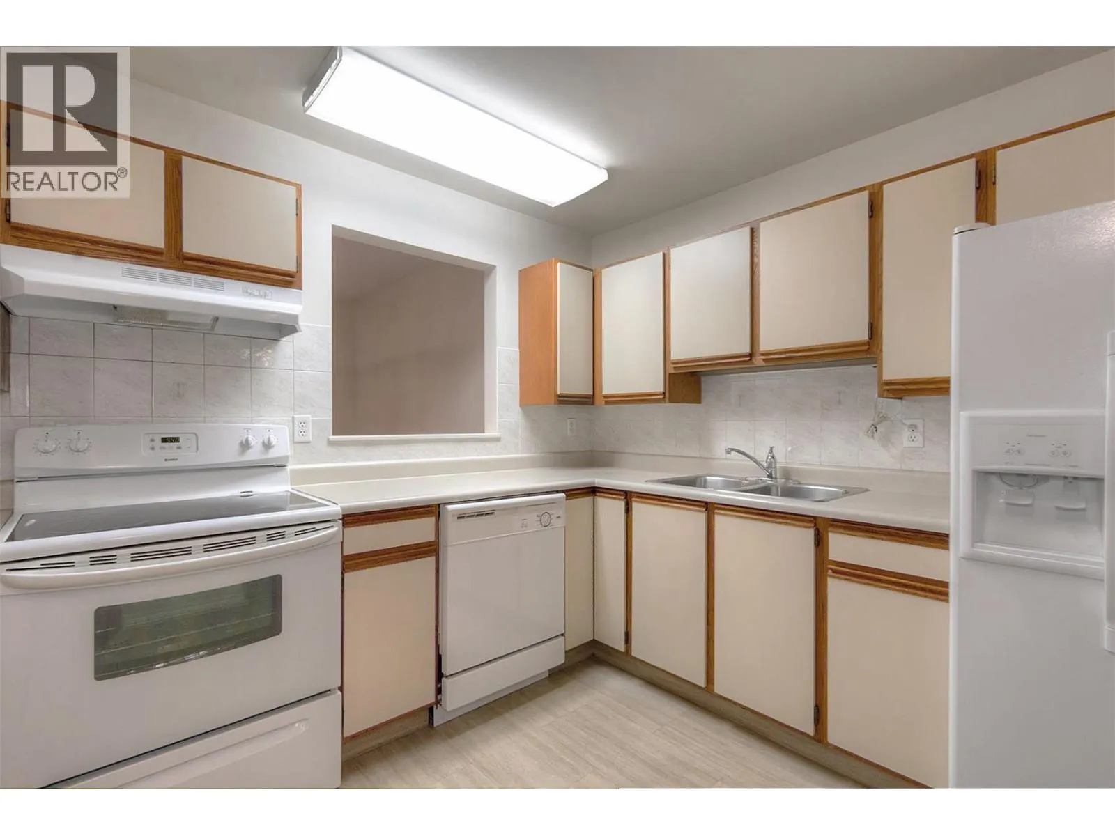 1045 Sutherland Avenue Unit# 112