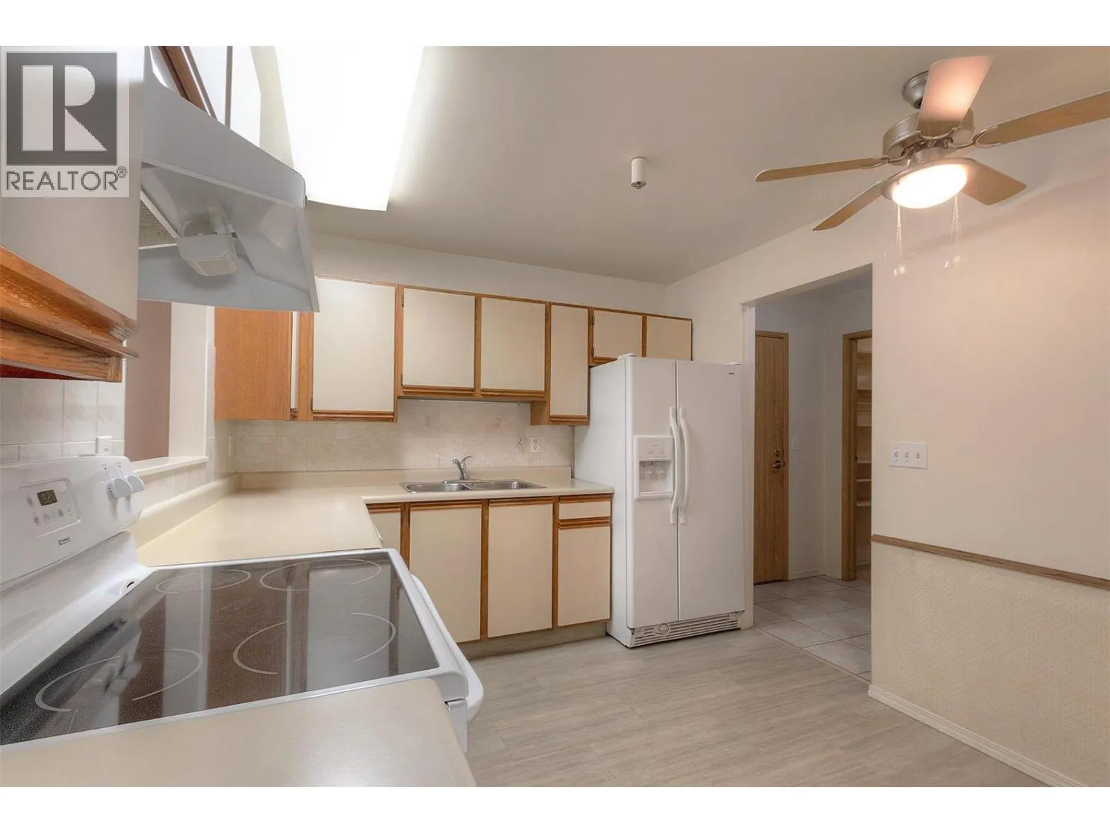 1045 Sutherland Avenue Unit# 112