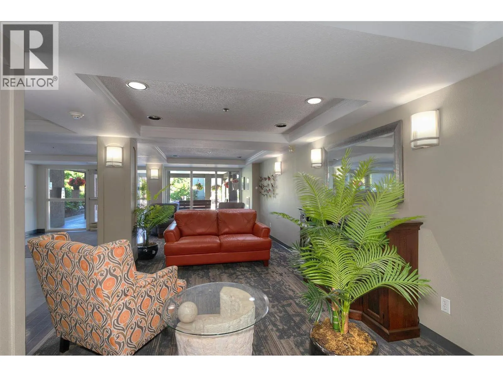 1045 Sutherland Avenue Unit# 112