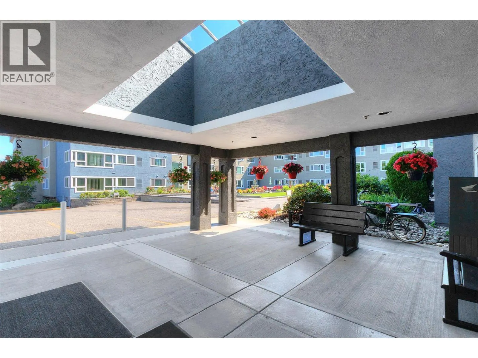 1045 Sutherland Avenue Unit# 112