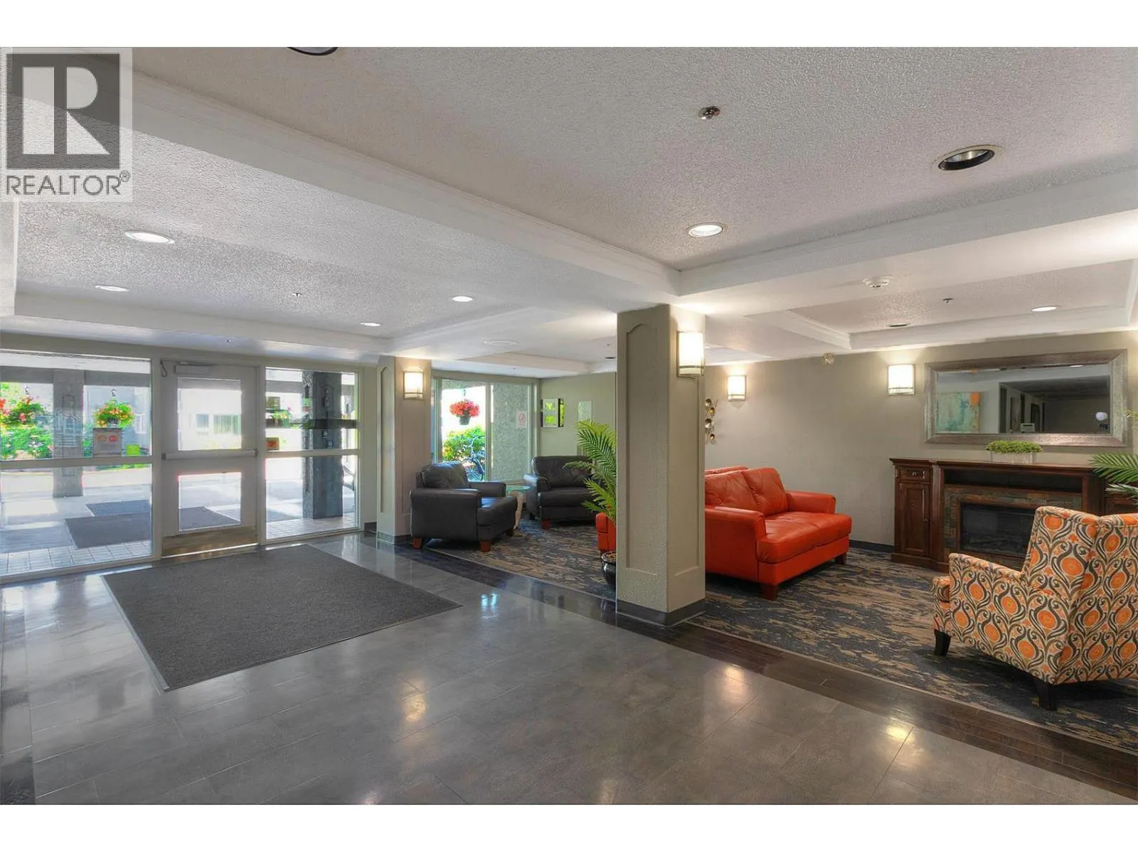 1045 Sutherland Avenue Unit# 112