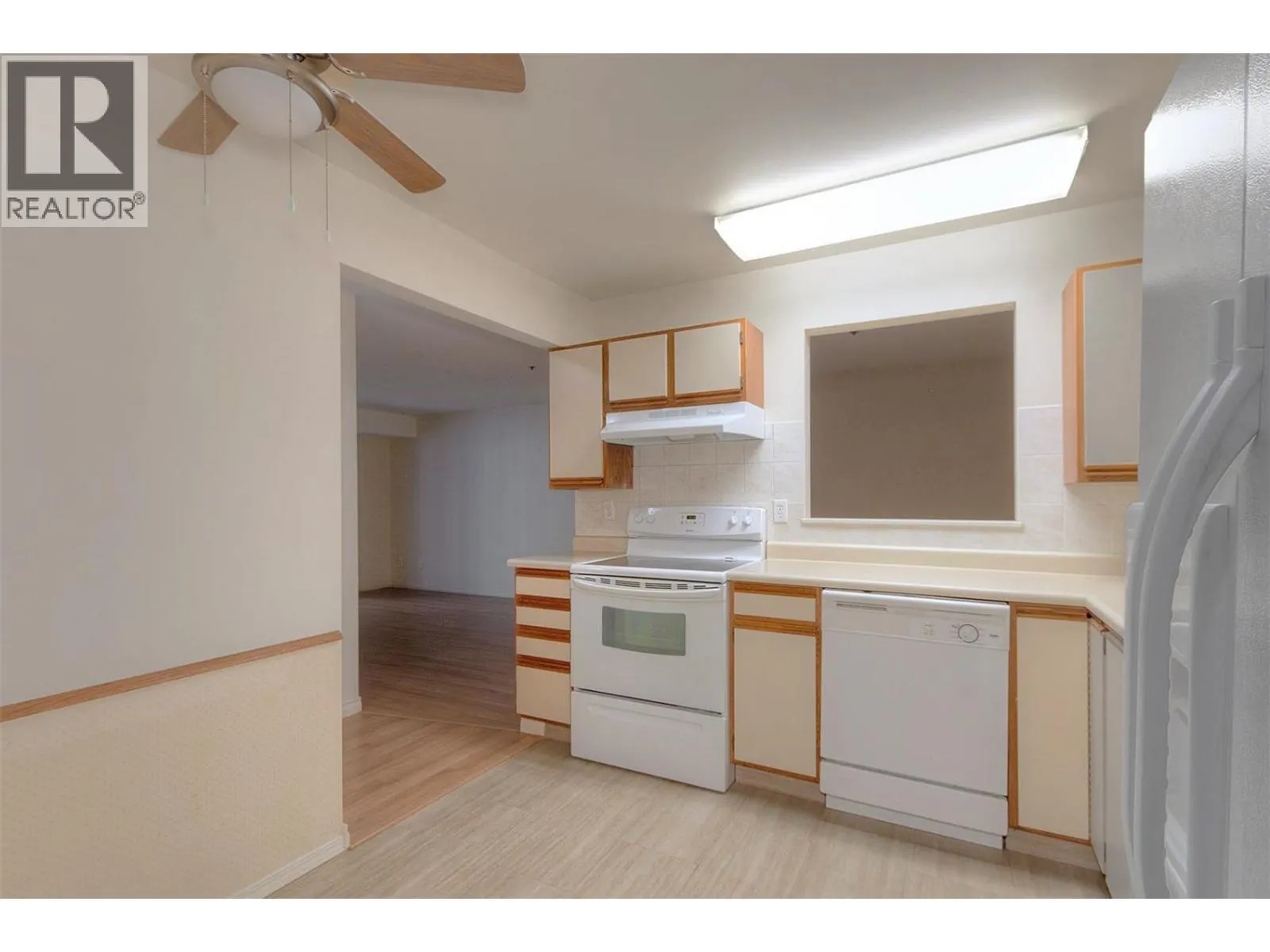 1045 Sutherland Avenue Unit# 112