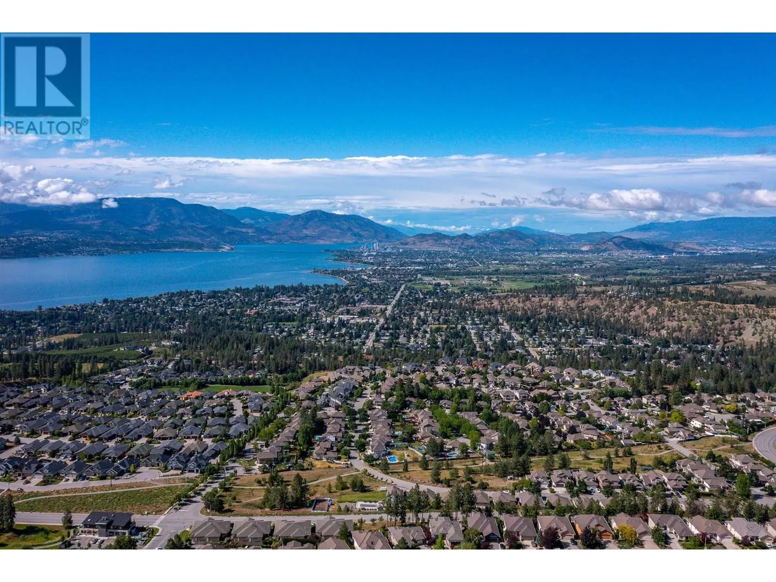 4979 Windsong Crescent