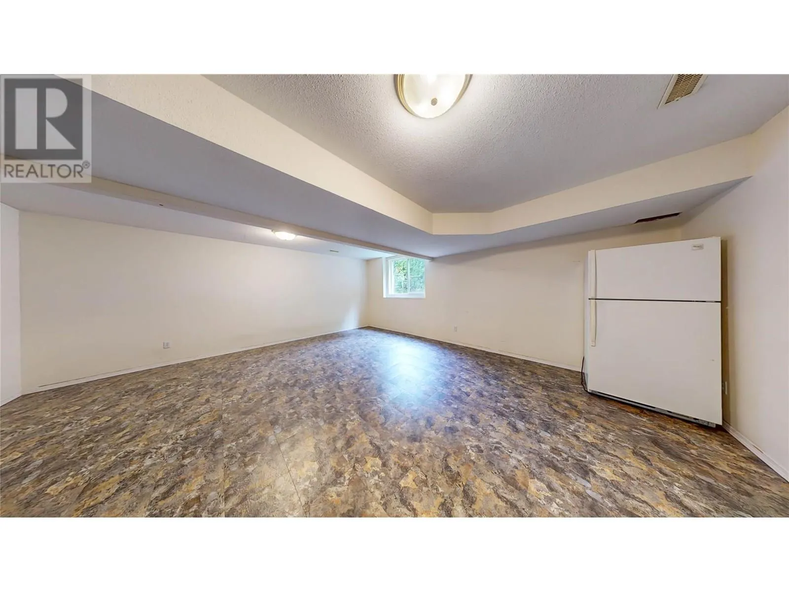 2241 Majoros Road