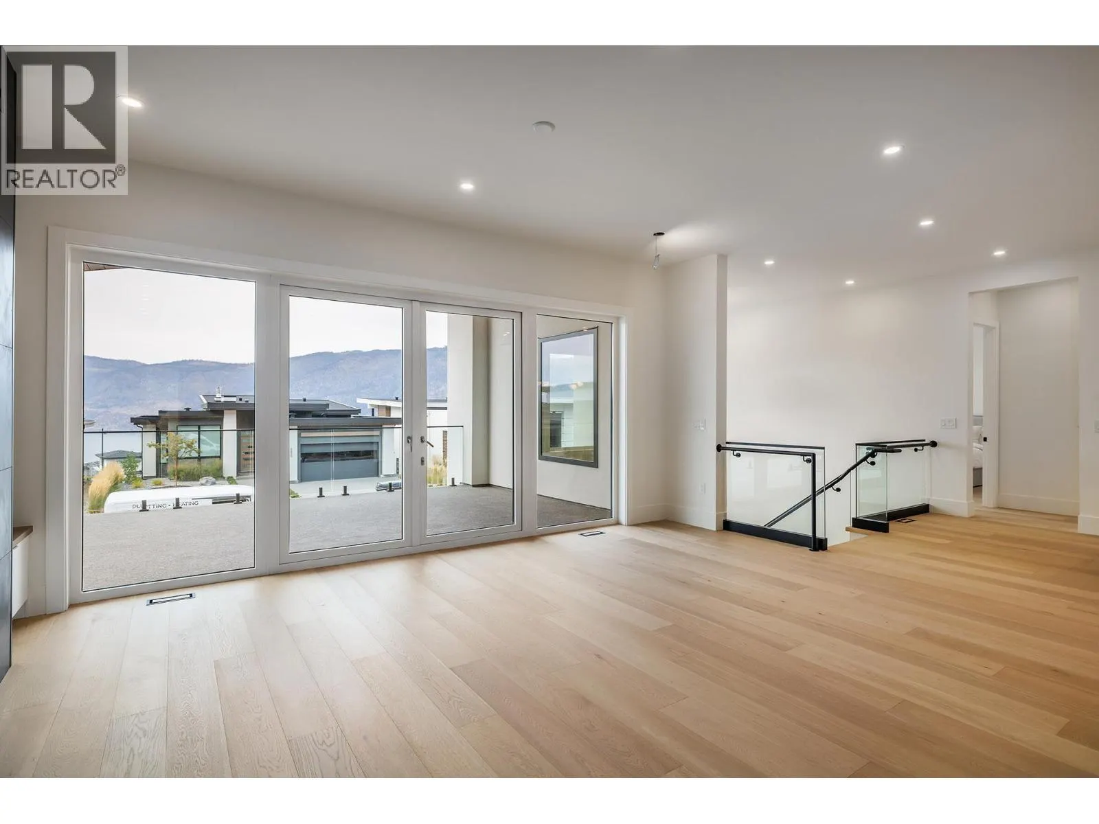 9849 Beacon Hill Drive