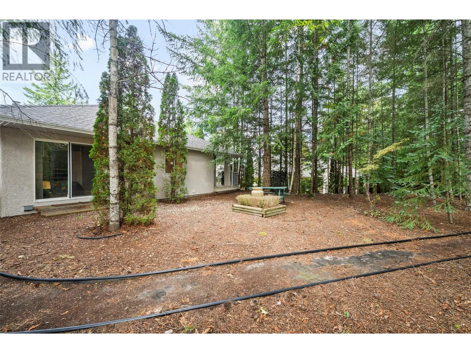 2660 Crestview Place