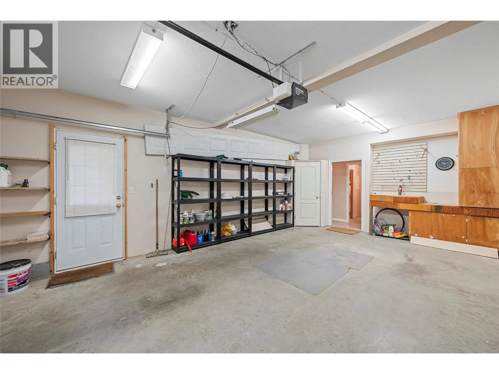 2660 Crestview Place