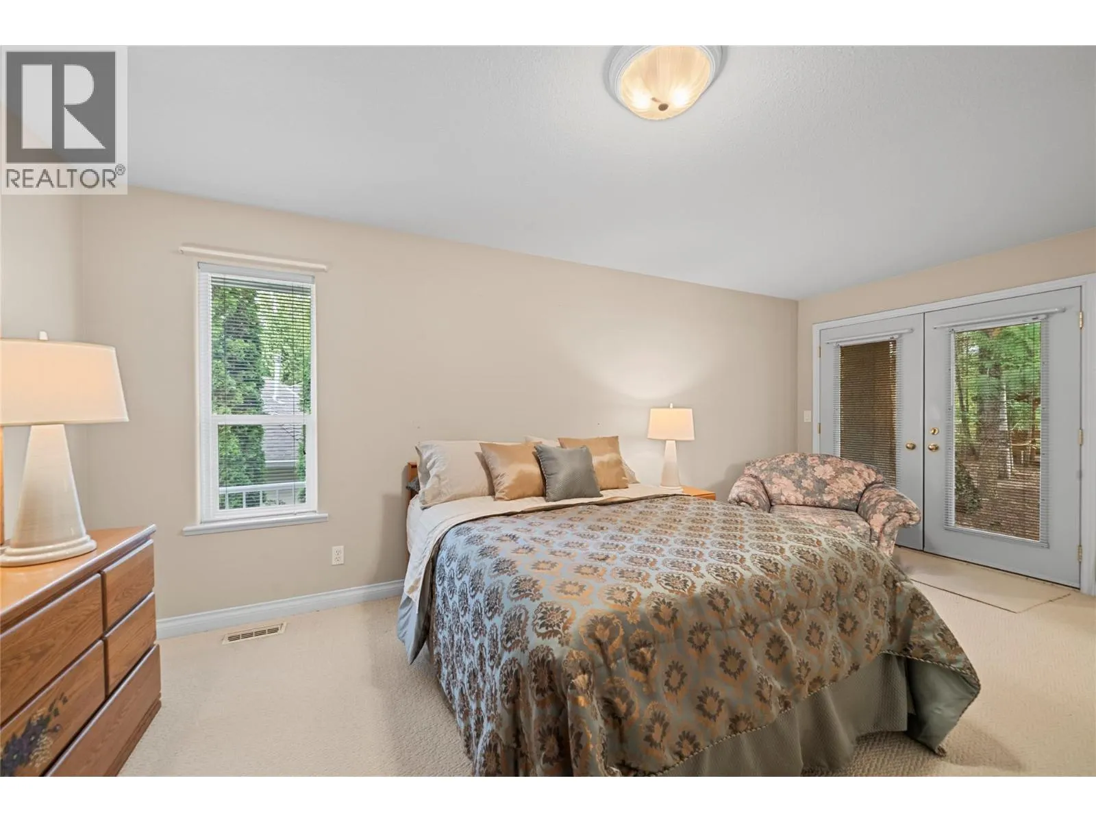 2660 Crestview Place