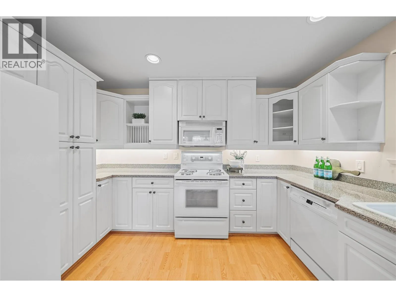 2660 Crestview Place