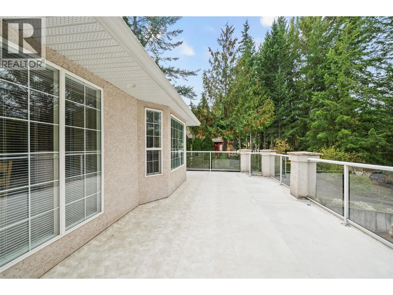 2660 Crestview Place