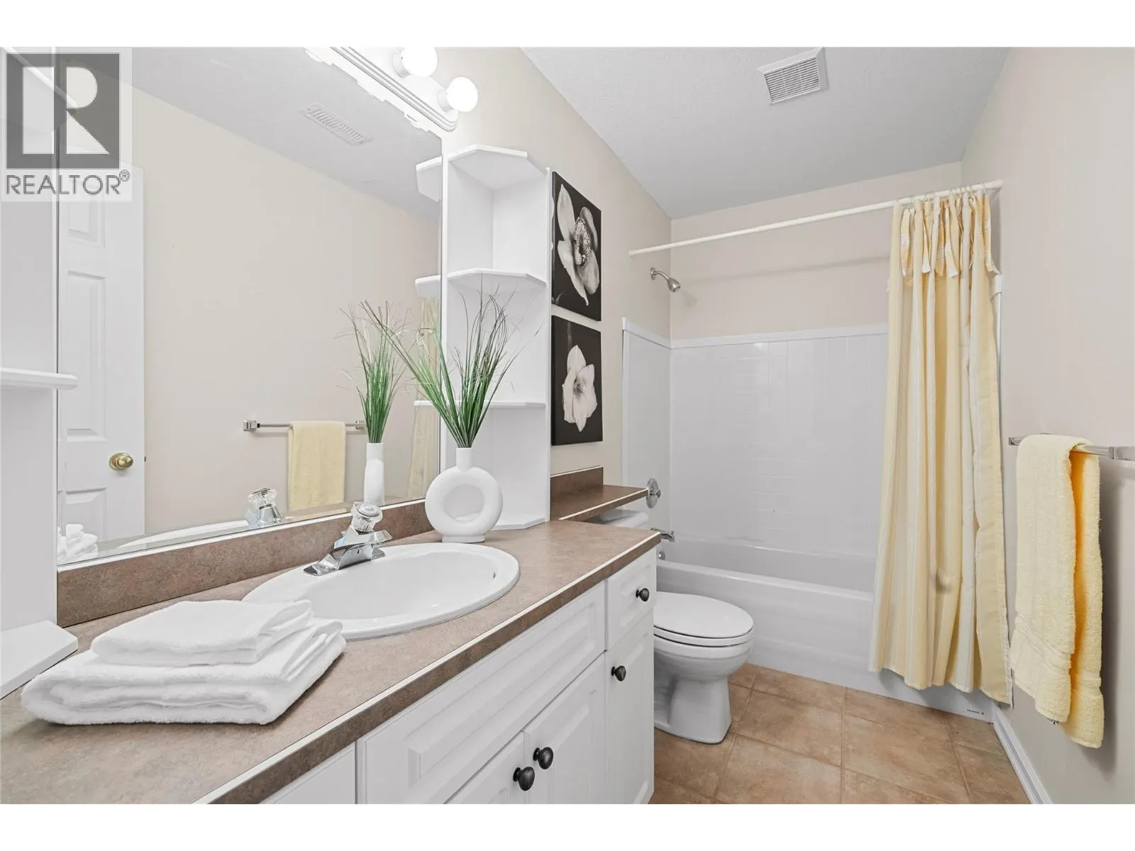 2660 Crestview Place