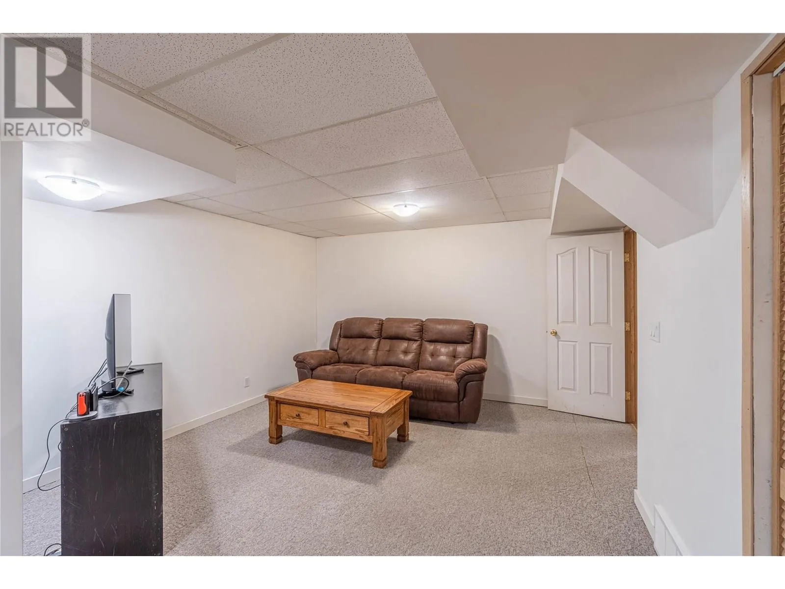 865 Alview Crescent