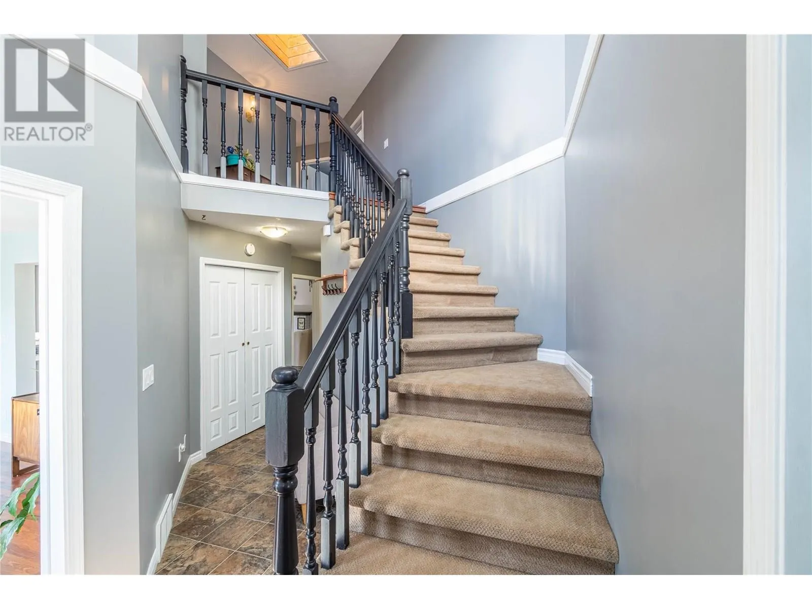 865 Alview Crescent