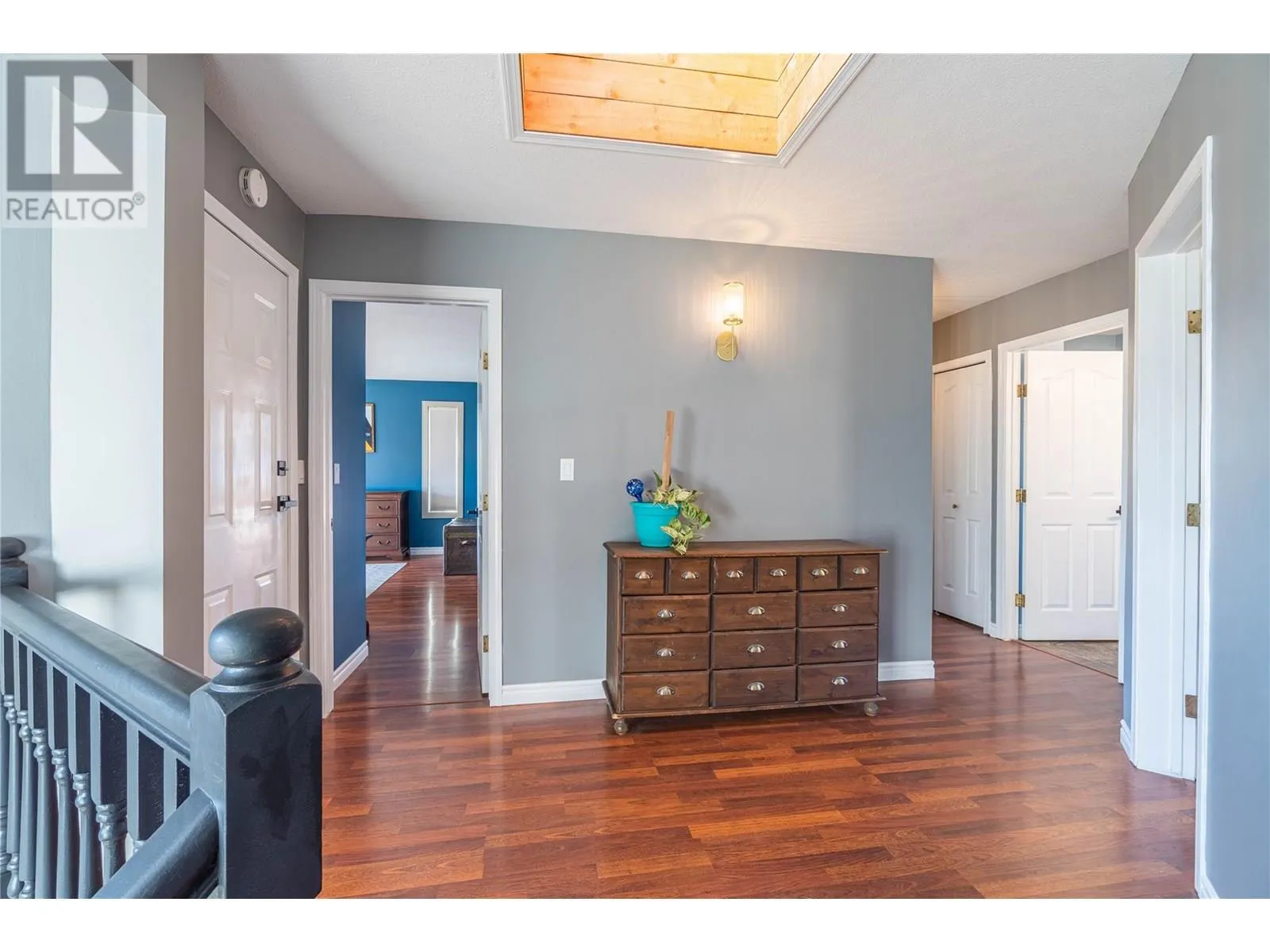 865 Alview Crescent