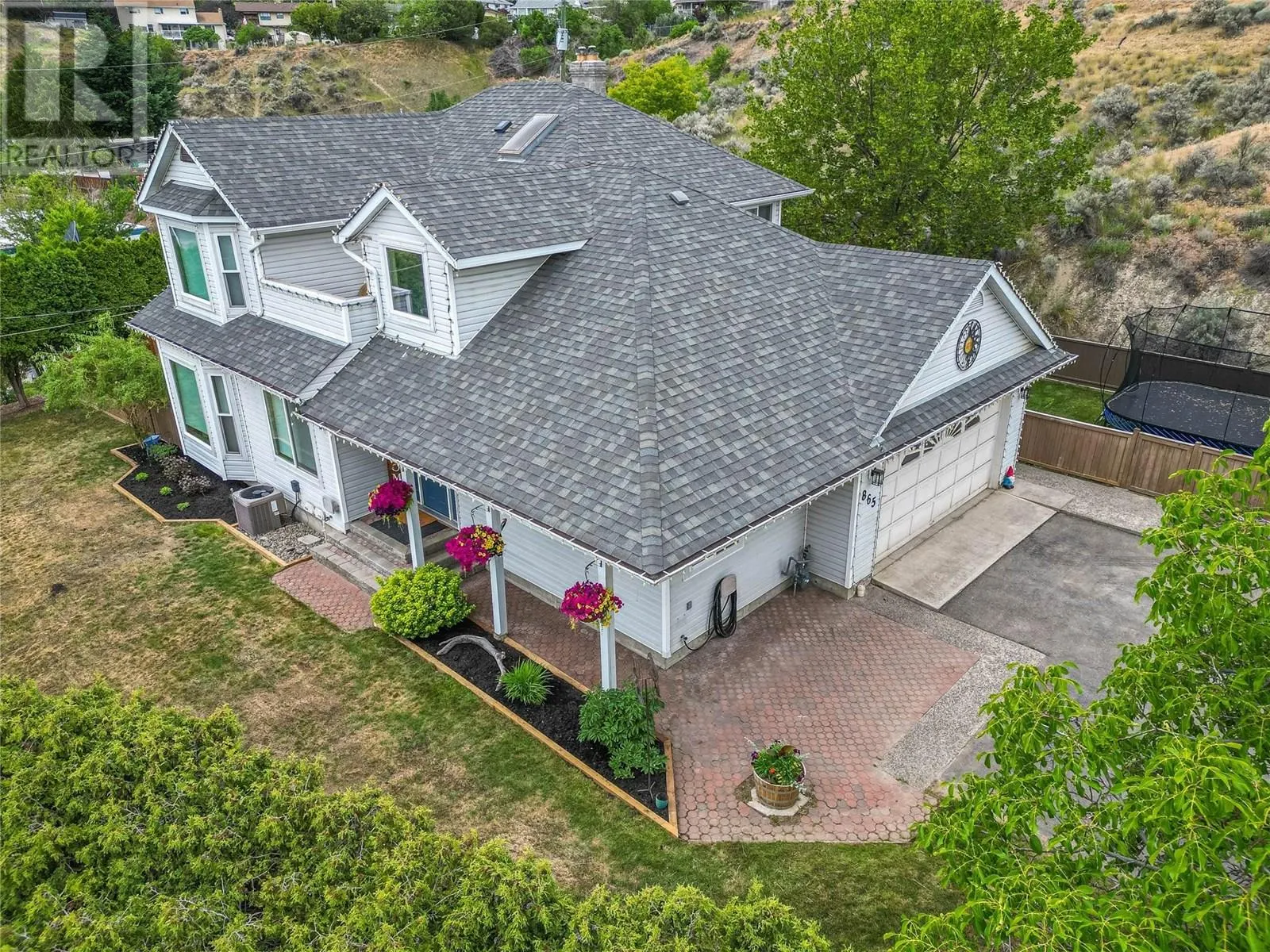 865 Alview Crescent