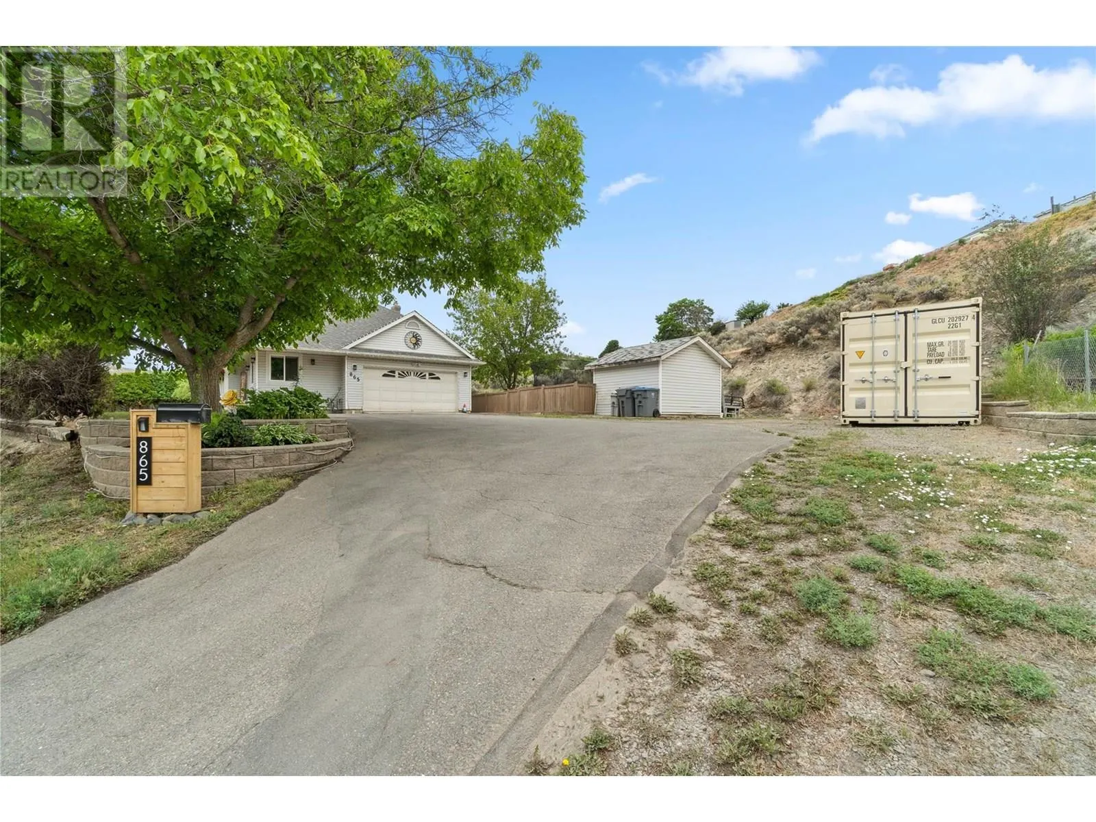 865 Alview Crescent