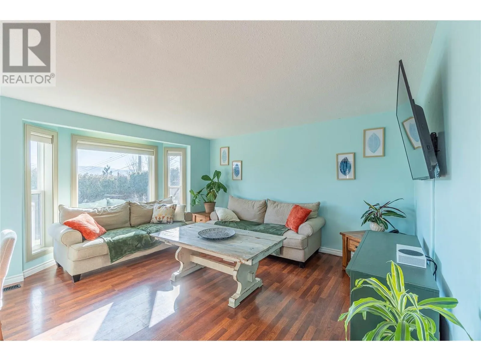 865 Alview Crescent