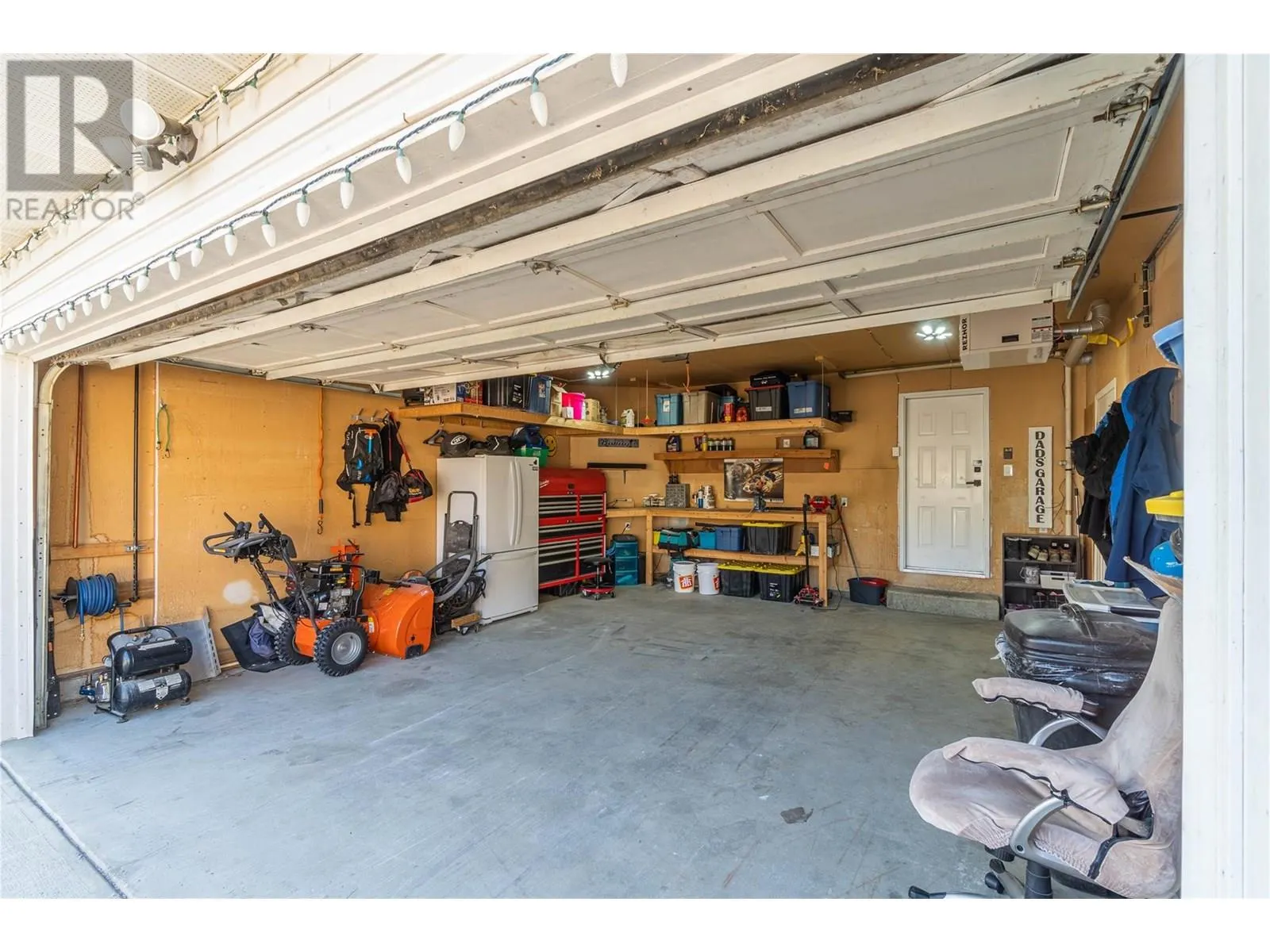 865 Alview Crescent