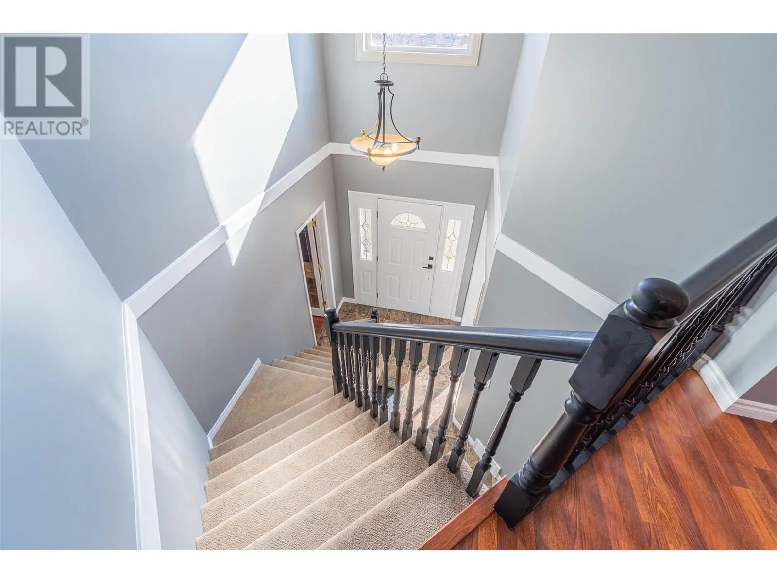 865 Alview Crescent