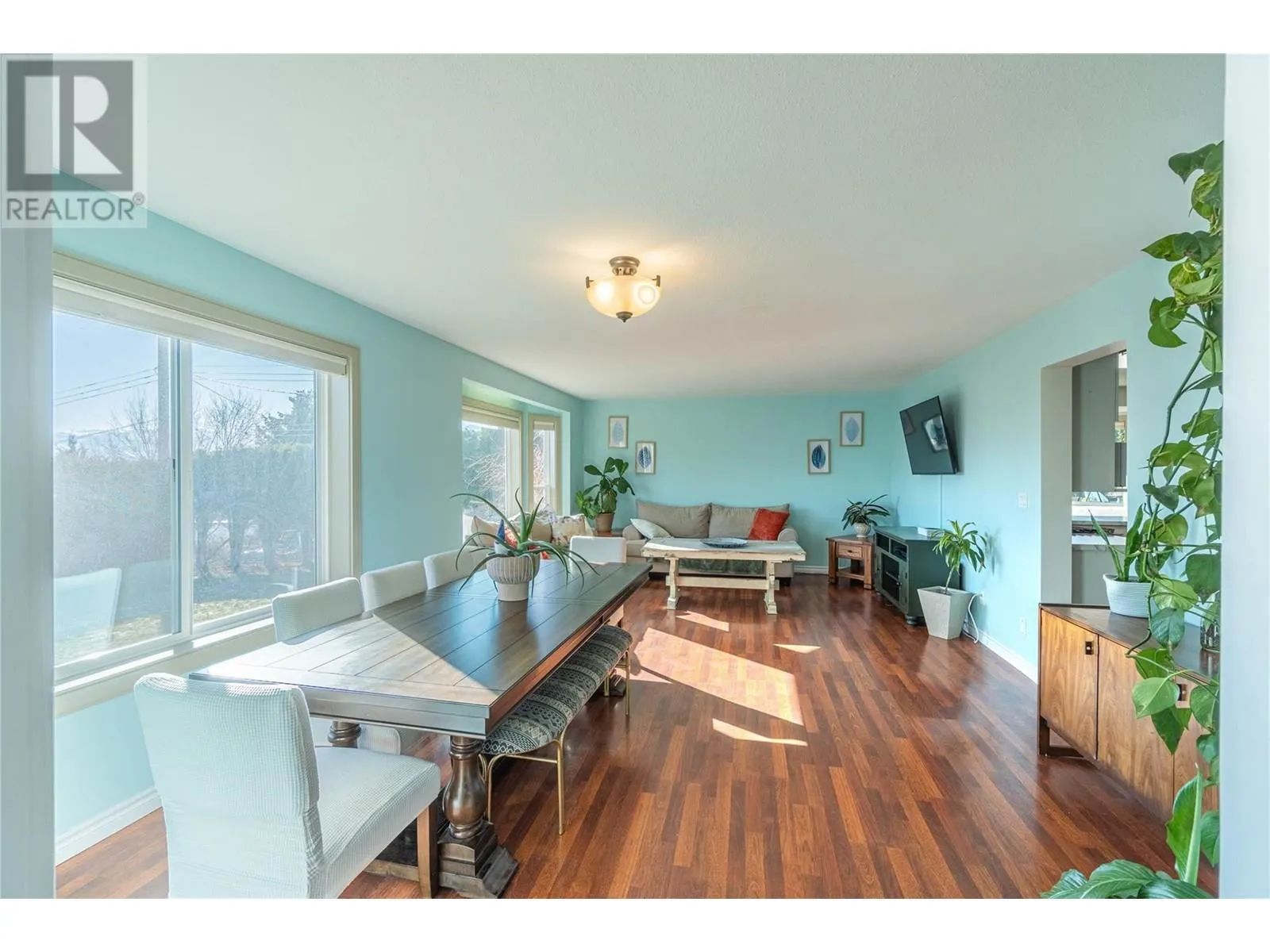 865 Alview Crescent