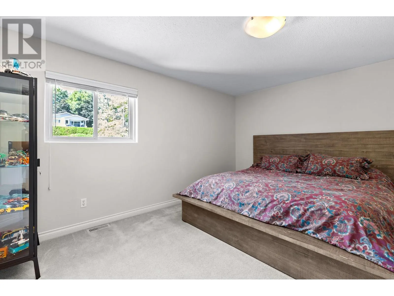 1015 Guest Road