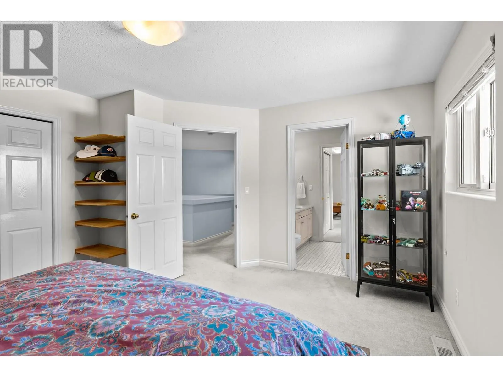 1015 Guest Road