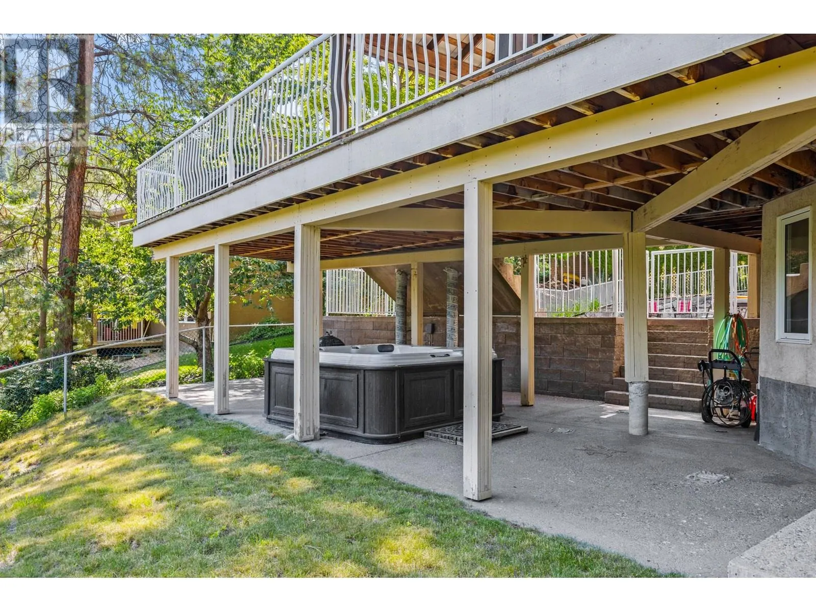 1015 Guest Road