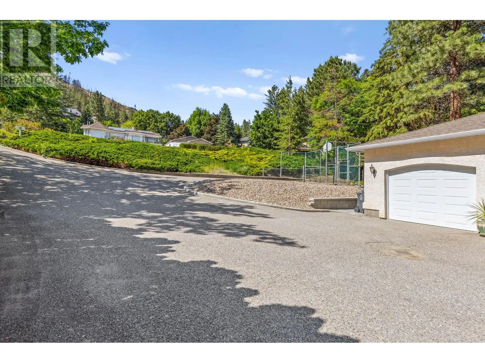 1015 Guest Road