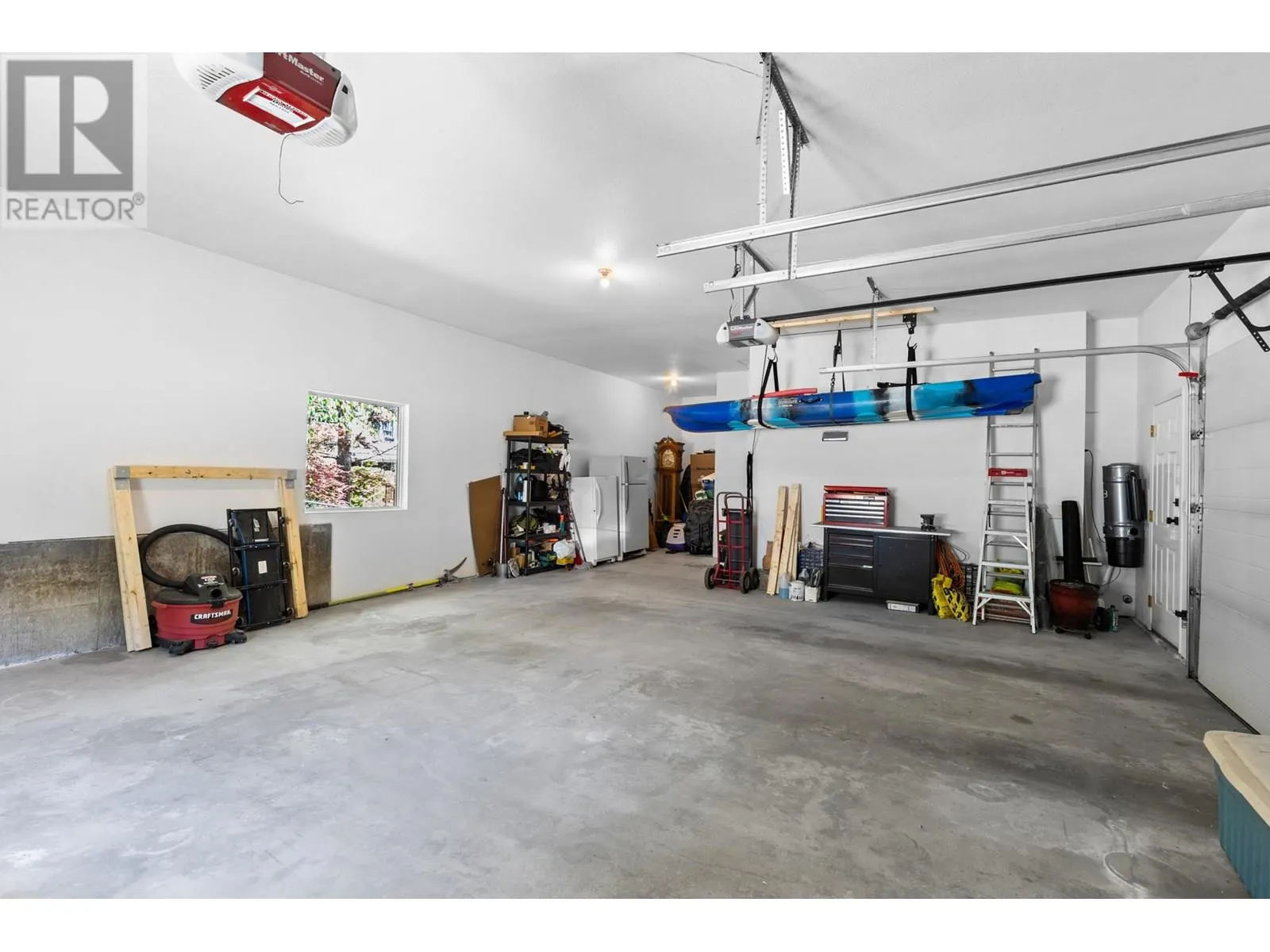 1015 Guest Road