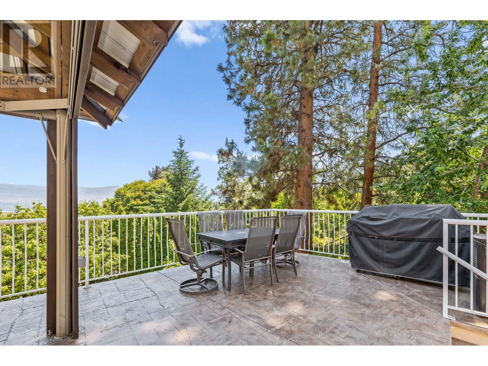 1015 Guest Road