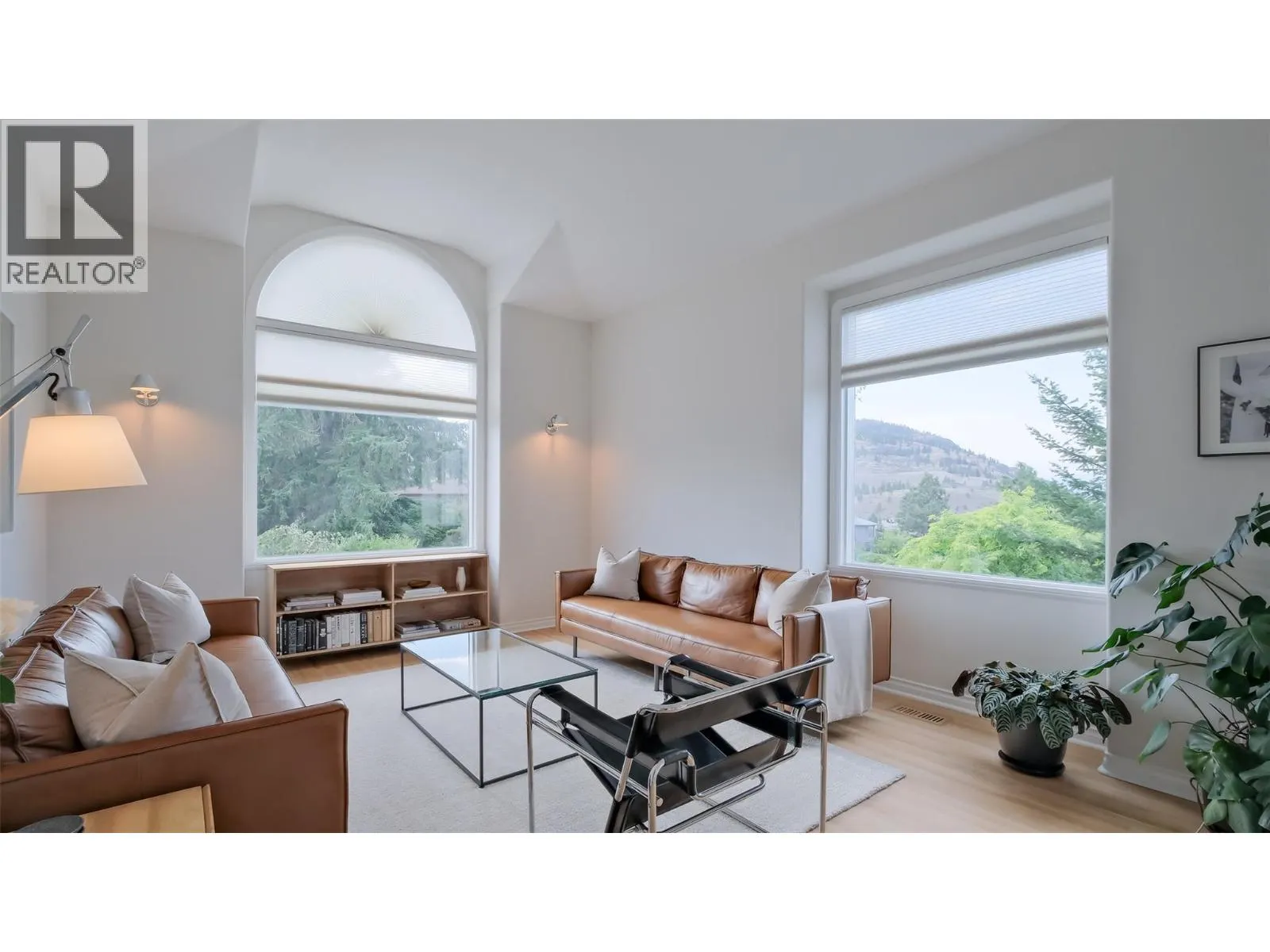 118 SUMAC RIDGE Drive