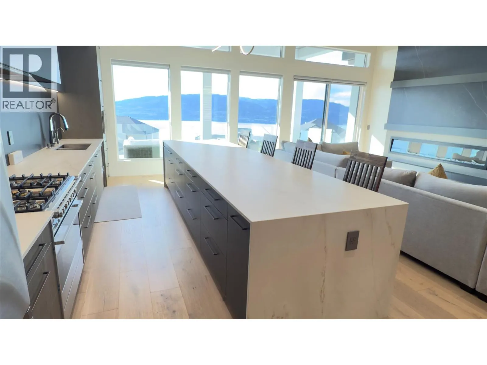 5546 Upper Mission Drive