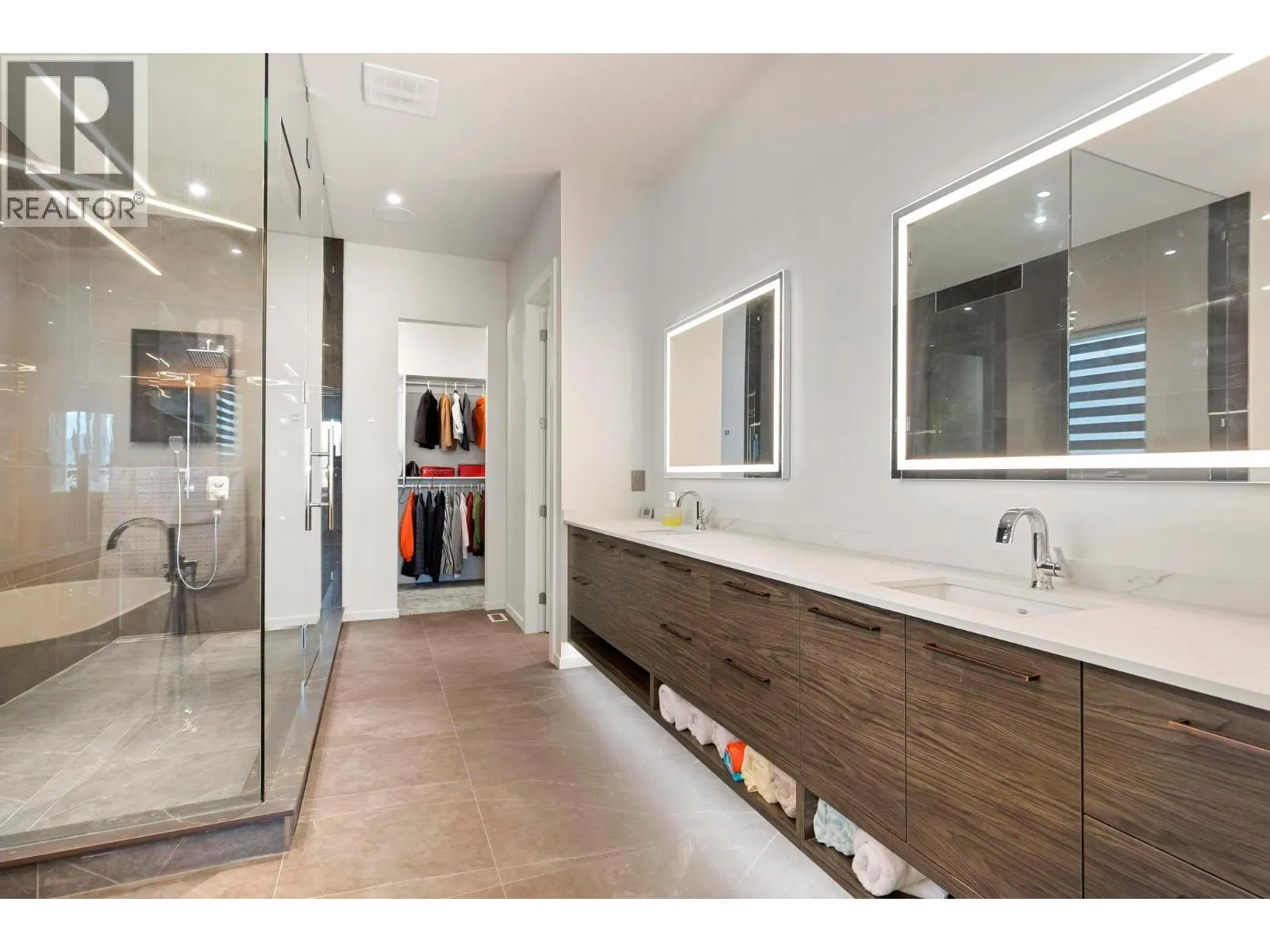 5546 Upper Mission Drive