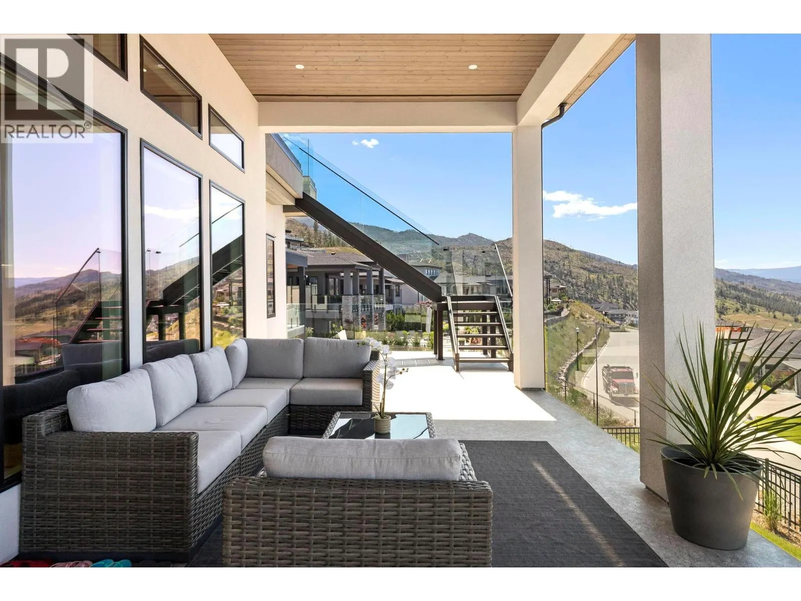 5546 Upper Mission Drive