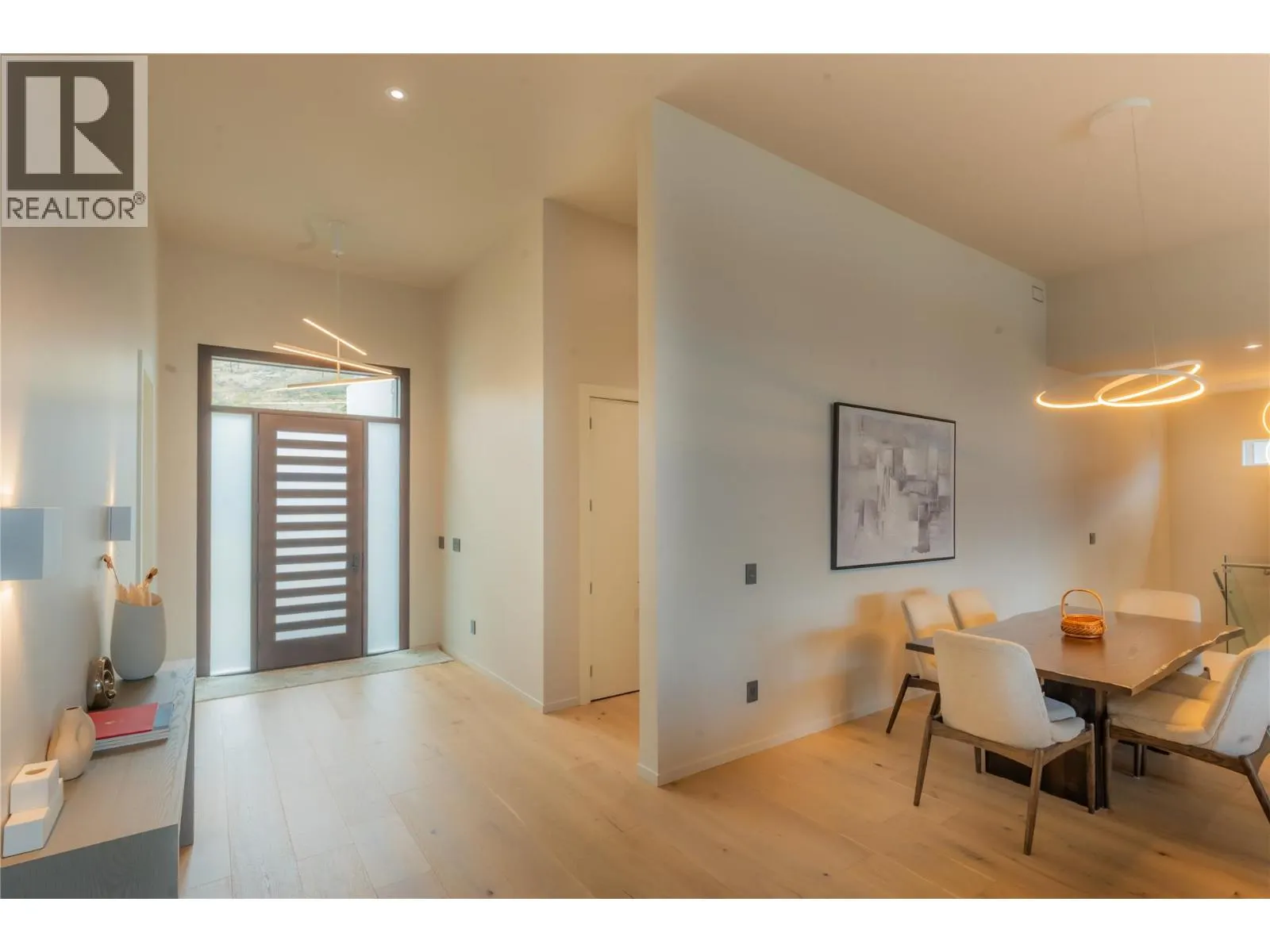 5546 Upper Mission Drive
