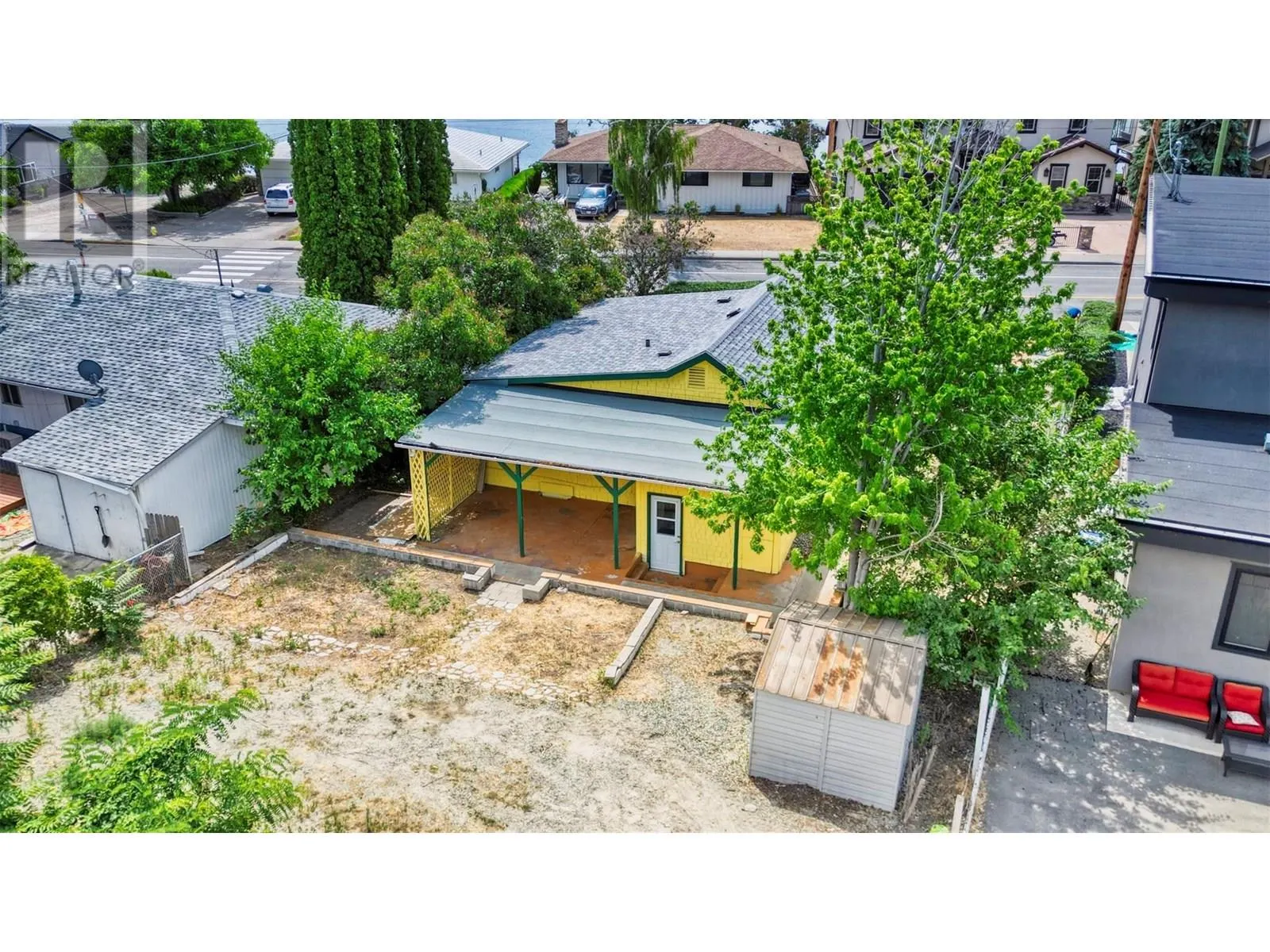 8310 KINGFISHER Drive