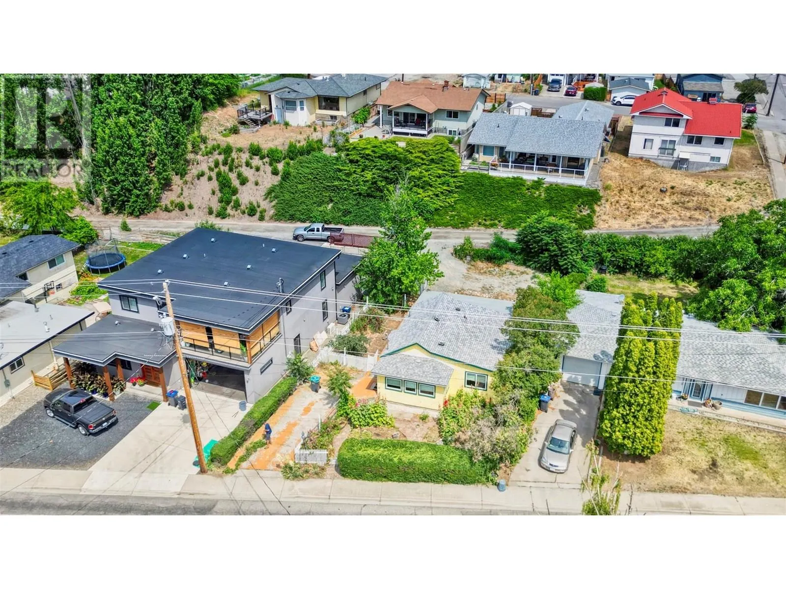 8310 KINGFISHER Drive