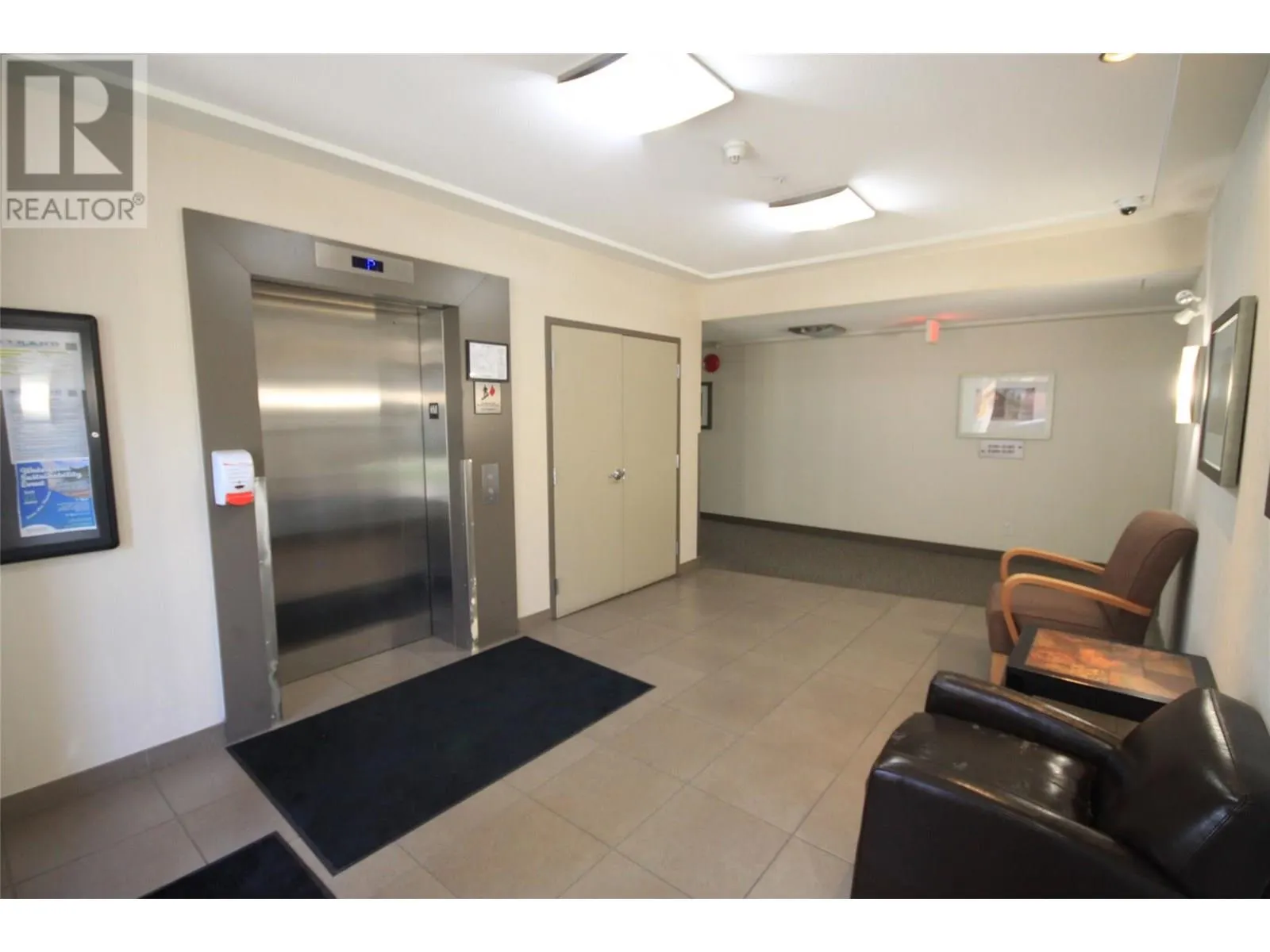 7343 Okanagan Landing Road Unit# 2204