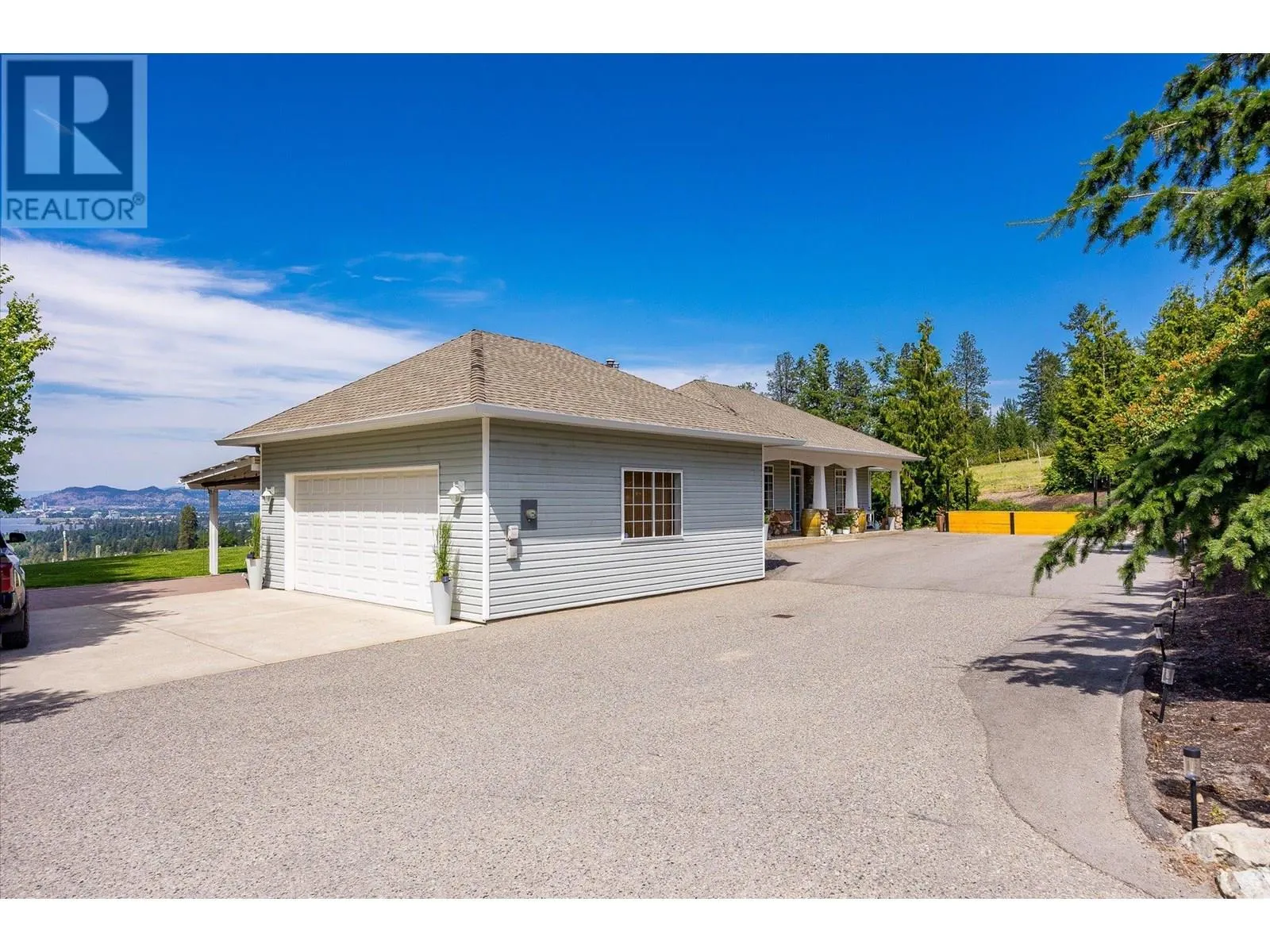 4855 Chute Lake Road