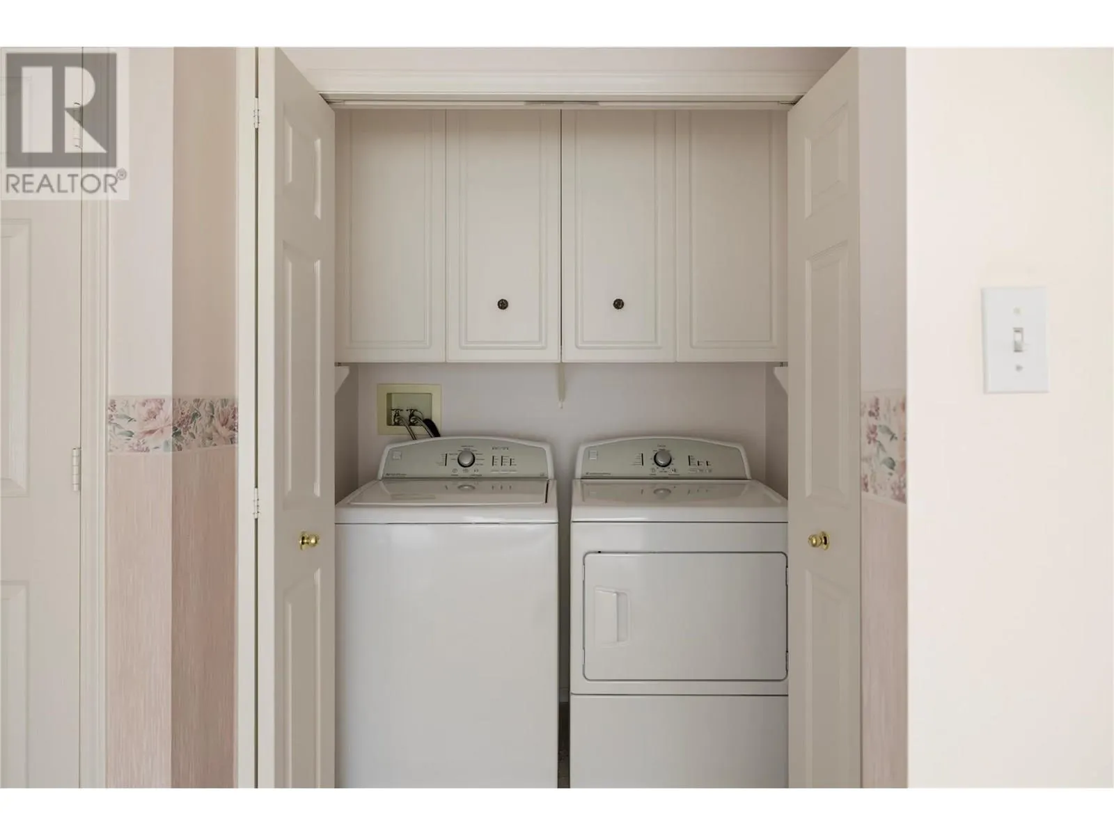 3930 20 Street Unit# 2