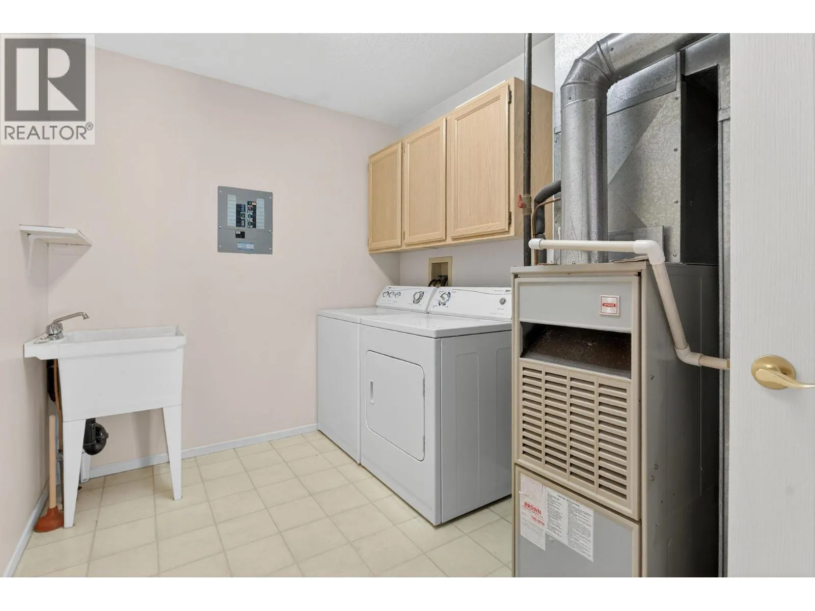 1201 Cameron Avenue Unit# 189 Lot# 189