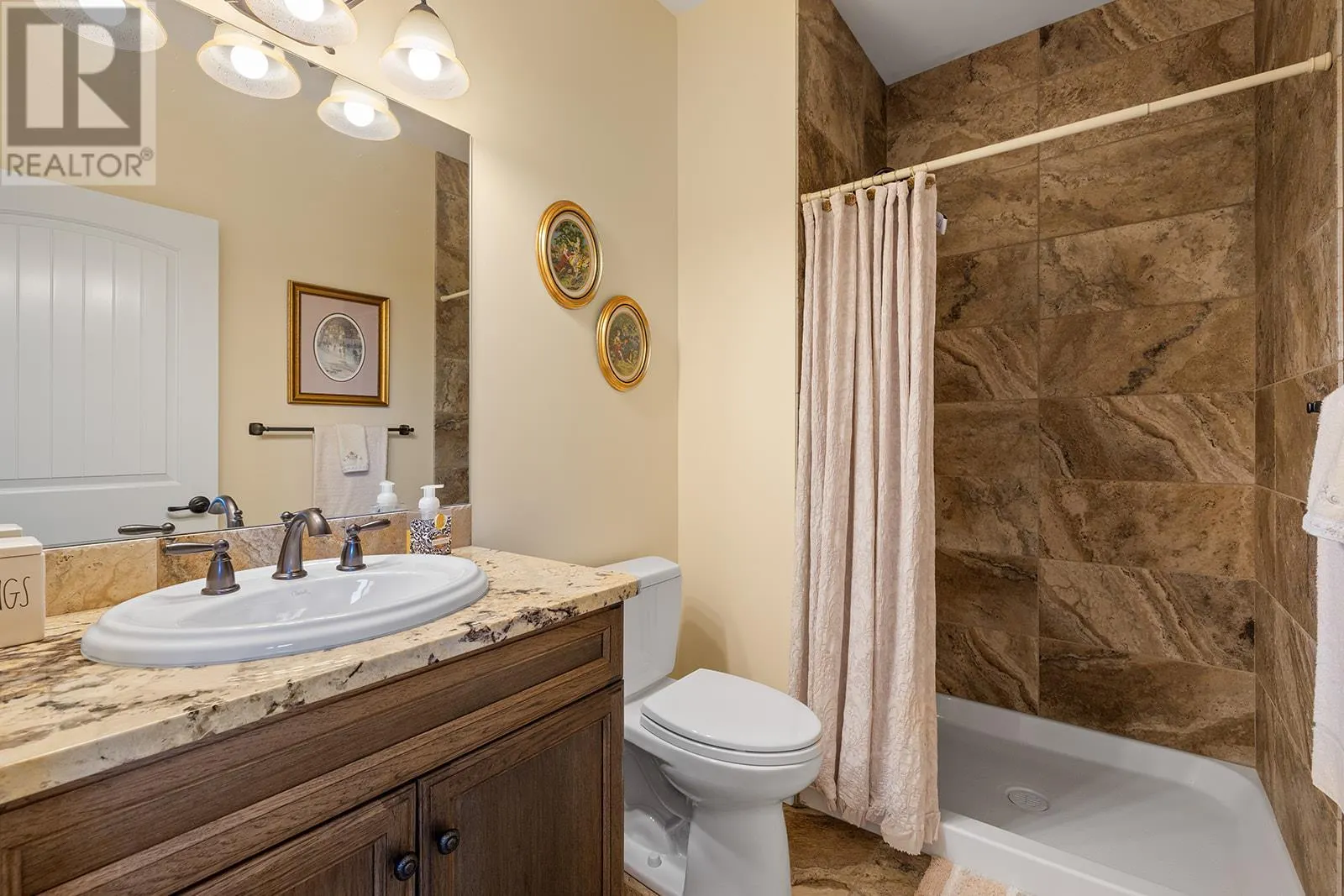 3321 Vineyard View Drive