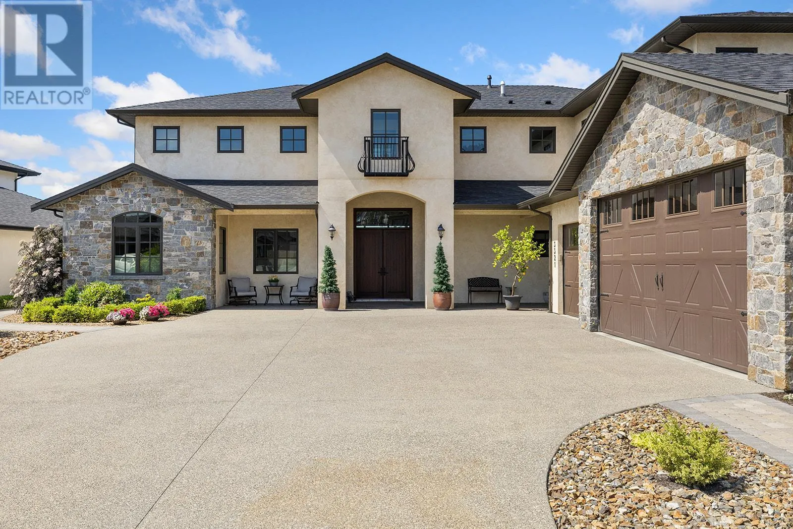 3321 Vineyard View Drive
