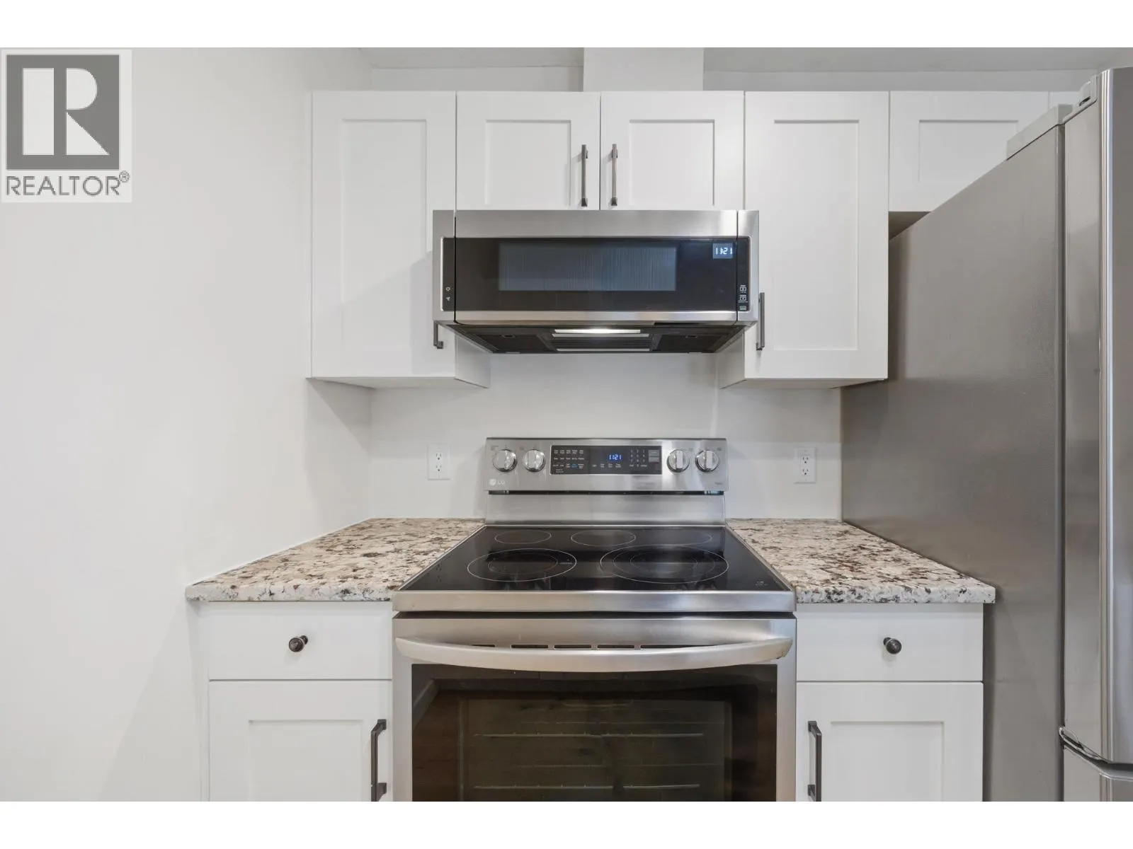 5460 Clements Crescent Unit# 107